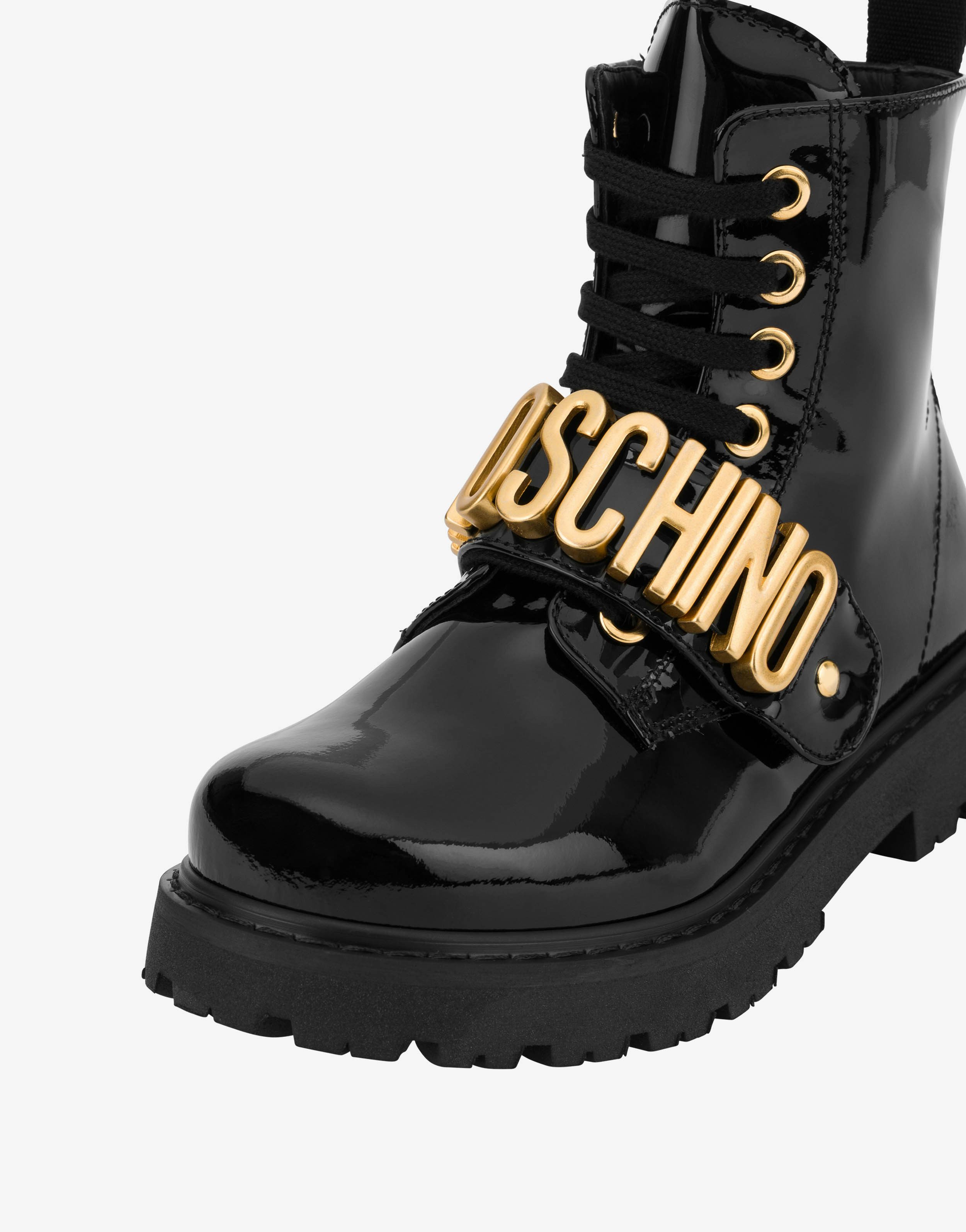 Lettering Logo Patent leather boots 2